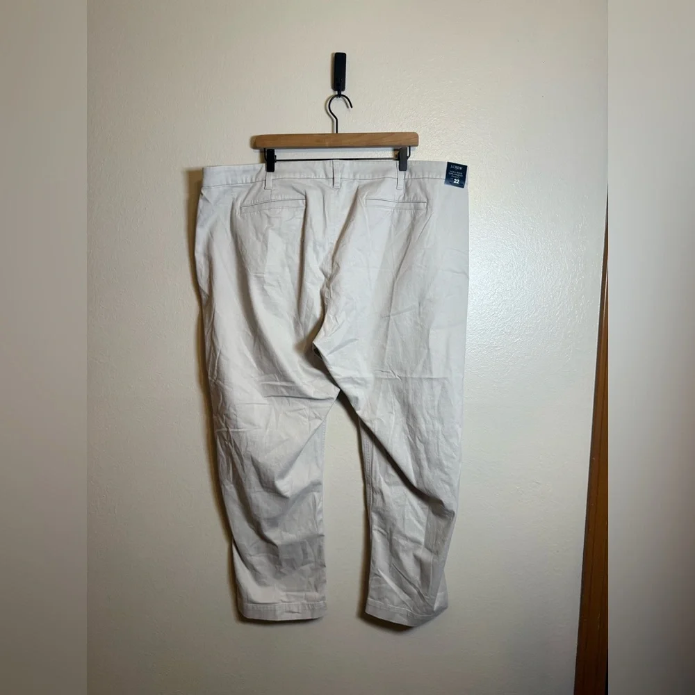 J. Crew Factory High-rise girlfriend chino pant‎